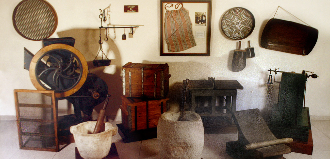 Chocolate factories in Villajoyosa: Clavileño Chocolate Museum.